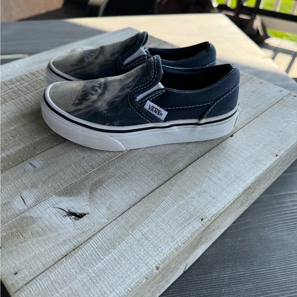 Shark Vans 11.5c - Picture 4 of 5